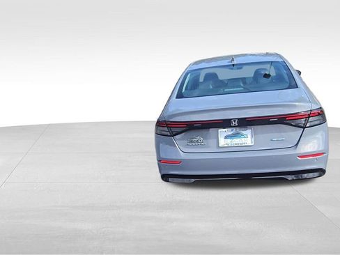 Used 2023 Honda Accord EX-L image 7