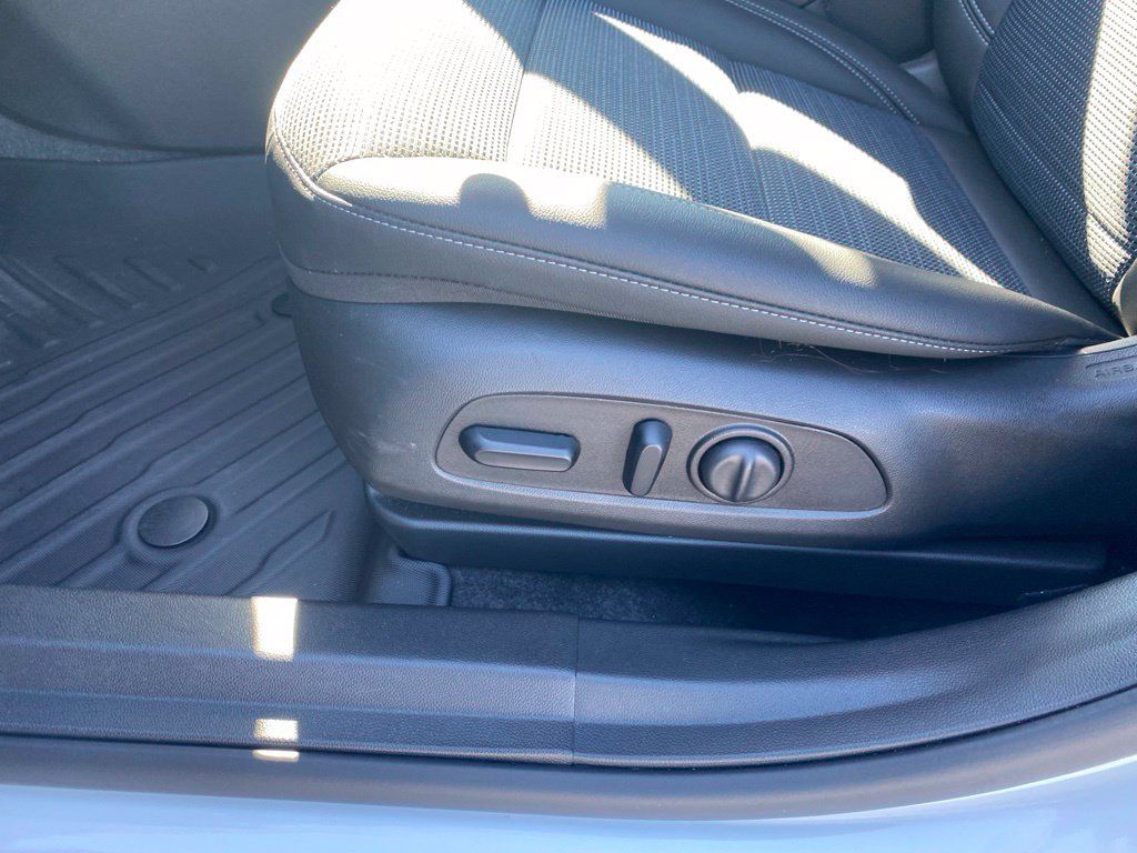 Used 2026 Buick Envista Preferred w/ Convenience I Package FWD image 16