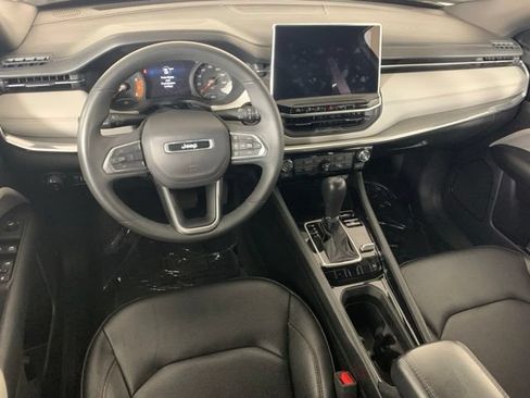 Used 2024 Jeep Compass Limited AWD/4WD image 17