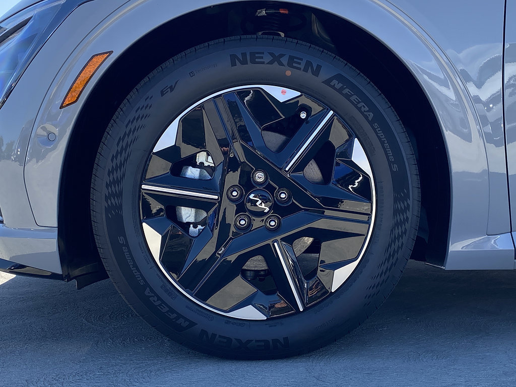 New 2026 Kia EV6 GT-Line RWD image 10