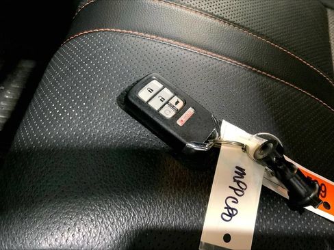 Used 2022 Honda Pilot TrailSport image 19