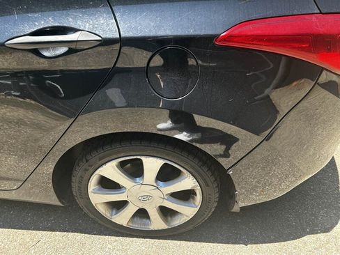 Used 2013 Hyundai Elantra Limited w/ Technology Pkg FWD image 27