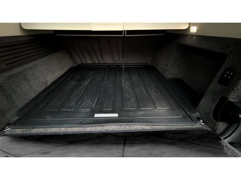 Used 2016 Land Rover Range Rover HSE image 40