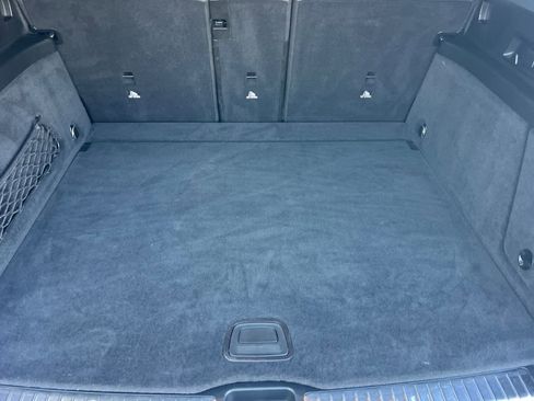 Used 2022 Mercedes-Benz GLE 350 w/ Premium Package image 18