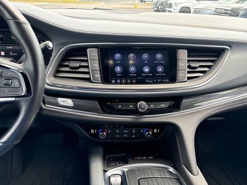 Used 2024 Buick Enclave Essence w/ Sound and Sites Package AWD/4WD image 21