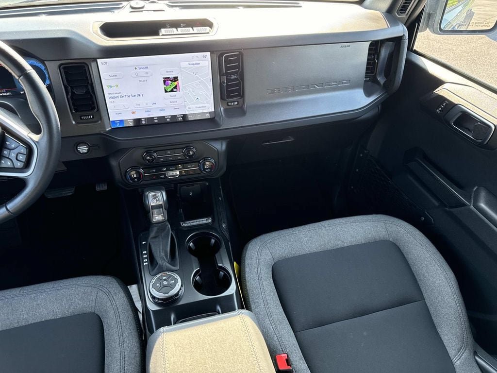Used 2025 Ford Bronco Big Bend AWD/4WD image 14