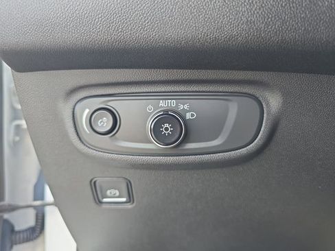 Certified 2021 GMC Terrain SLE FWD image 21