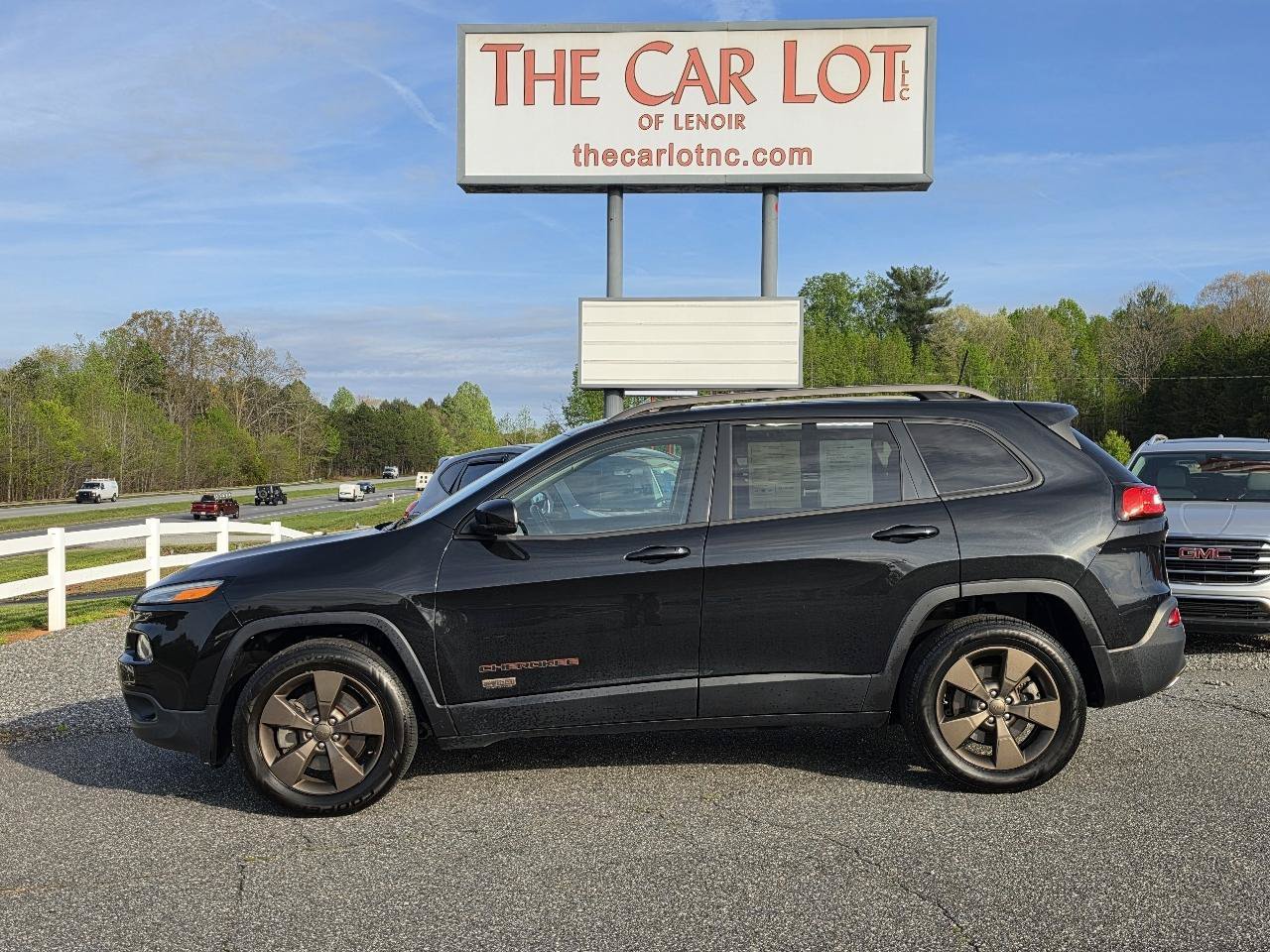 Used 2016 Jeep Cherokee 75th Anniversary AWD/4WD image 2
