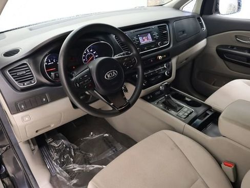 Used 2016 Kia Sedona LX w/ Option Group 020 image 12