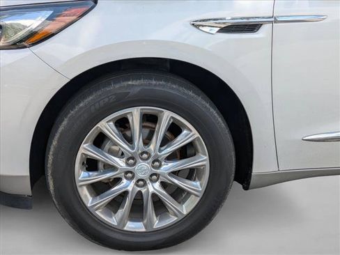 Used 2018 Buick Enclave Premium w/ Experience Buick Package FWD image 14