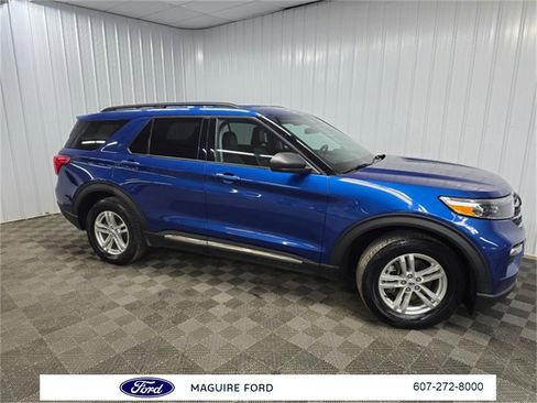 Used 2022 Ford Explorer XLT w/ Equipment Group 202A image 1