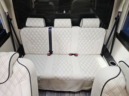 New 2024 Mercedes-Benz Sprinter 3500 image 40