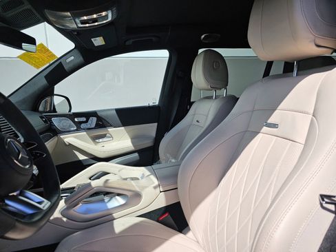 Used 2024 Mercedes-Benz GLS 63 AMG 4MATIC image 5