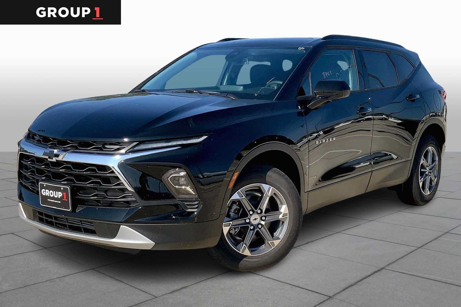 New 2026 Chevrolet Blazer LT w/ Convenience Package FWD image 1