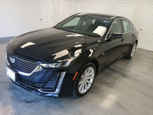 Used 2021 Cadillac CT5 Luxury w/ Sun And Sound Package AWD/4WD image 4