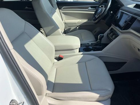 Used 2019 Volkswagen Atlas SEL image 24