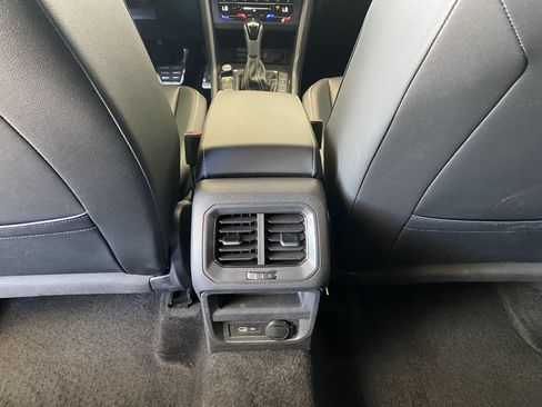 Used 2023 Volkswagen Tiguan SE R-Line FWD image 29