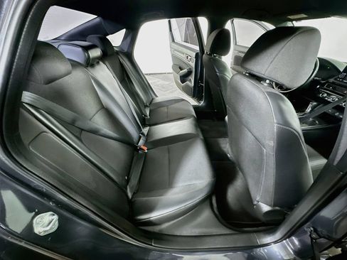 Used 2022 Honda Civic Sport image 11