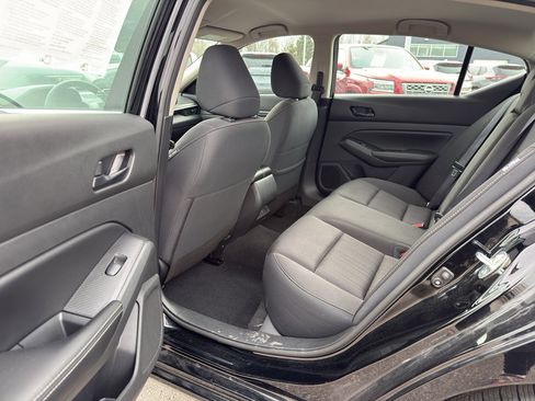 Certified 2024 Nissan Altima 2.5 SV image 29