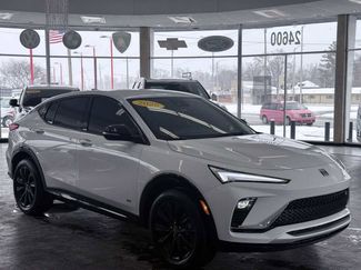 Used 2025 Buick Envista Sport Touring w/ Convenience I Package video 1