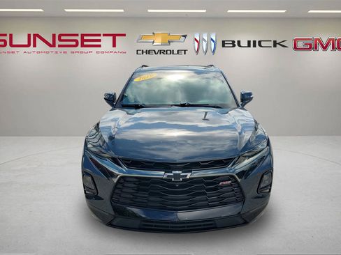Certified 2019 Chevrolet Blazer RS FWD image 2