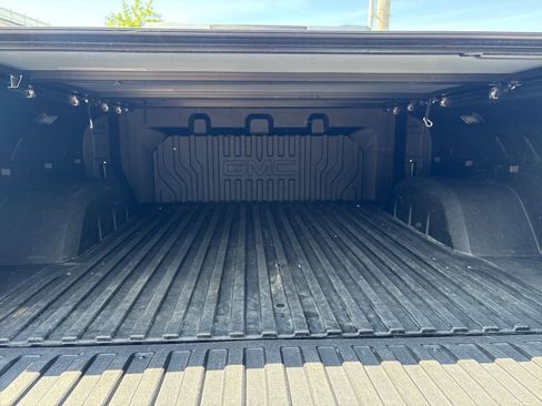 Certified 2021 GMC Sierra 1500 AT4 w/ AT4 Premium Package AWD/4WD image 79