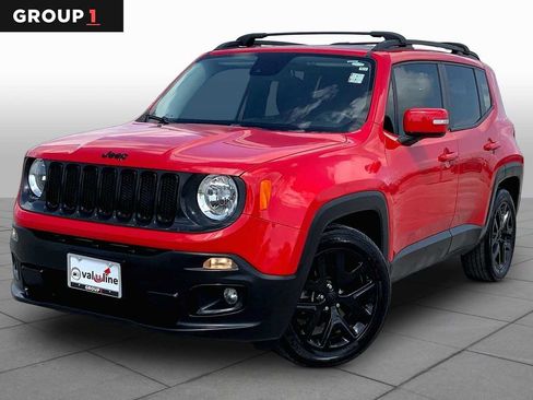 Used 2017 Jeep Renegade Altitude FWD image 1