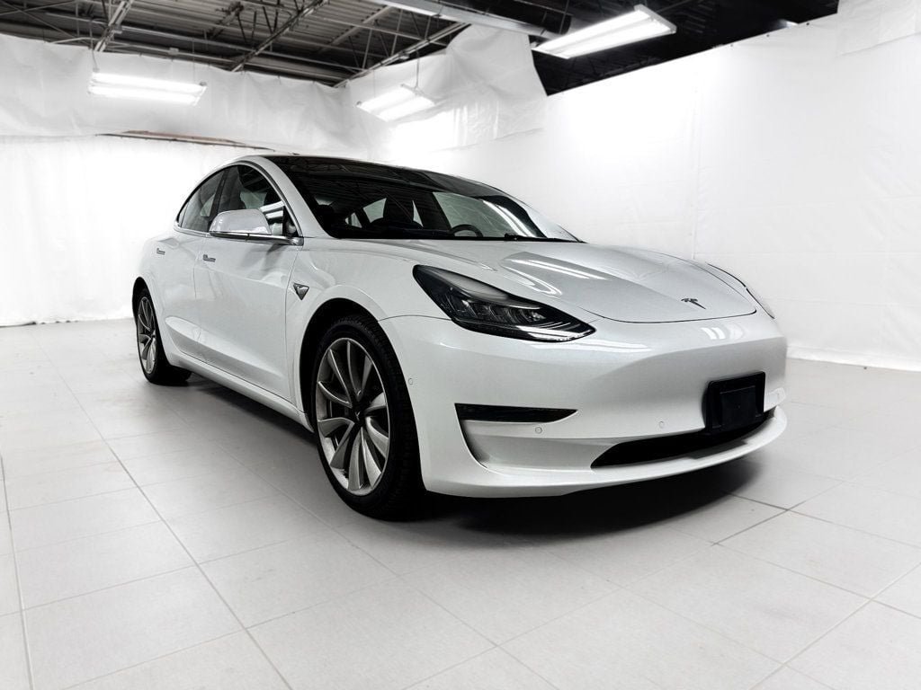 Used 2018 Tesla Model 3 Long Range AWD/4WD image 8
