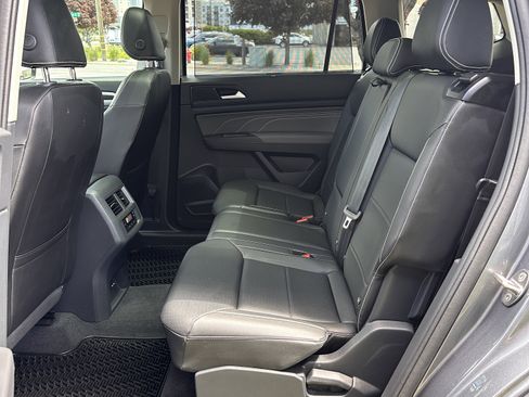 Used 2023 Volkswagen Atlas SE AWD/4WD image 21