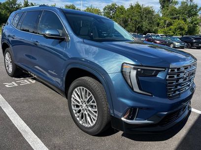 Used 2025 GMC Acadia Denali w/ LPO, Floor Liner Package