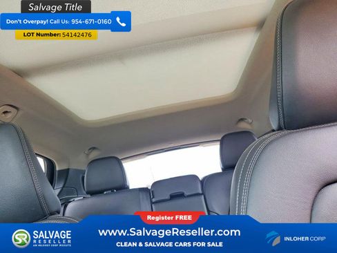 Used 2024 Volvo XC40 B5 Ultimate w/ Protection Package Premier AWD/4WD image 13