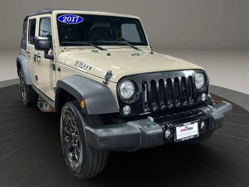Used 2017 Jeep Wrangler Unlimited Sport AWD/4WD image 7