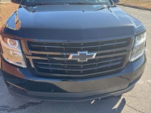 Used 2018 Chevrolet Tahoe Premier image 2