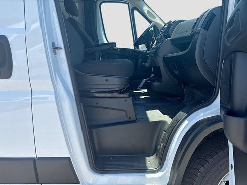 Used 2023 RAM ProMaster 2500 w/ Interior LED Lighting Group FWD image 21