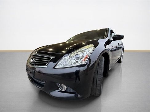Used 2013 INFINITI G37 x w/ Premium Pkg image 8