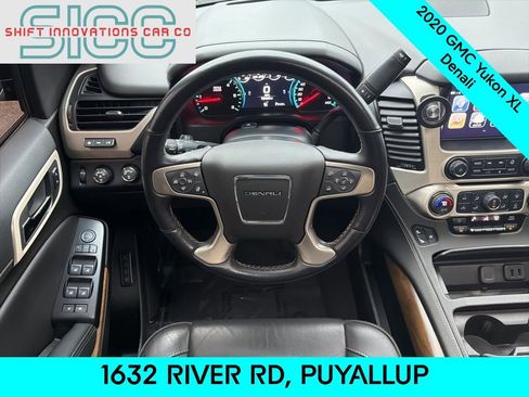 Used 2020 GMC Yukon XL Denali w/ Denali Ultimate Package image 12