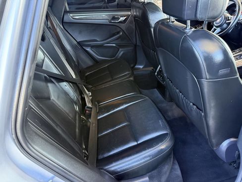 Used 2015 Porsche Macan S image 17