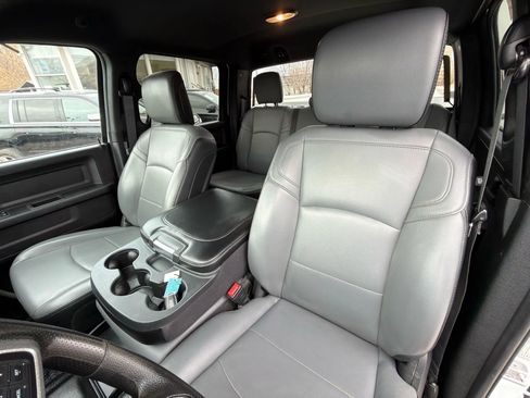 Used 2022 RAM 2500 Tradesman w/ Protection Group image 29