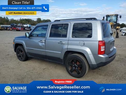 Used 2015 Jeep Patriot Sport w/ Power Value Group image 3