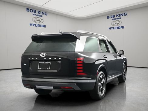New 2026 Hyundai Palisade Limited FWD image 10