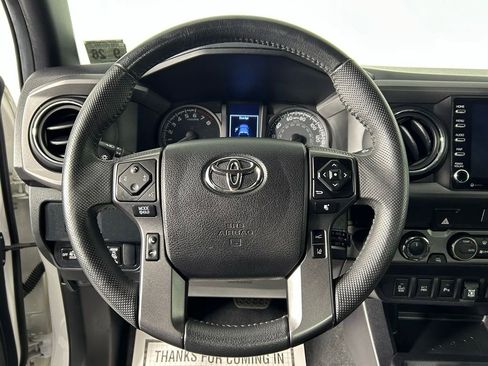 Used 2021 Toyota Tacoma TRD Off-Road w/ Technology Package AWD/4WD image 22