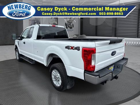 Used 2019 Ford F350 XLT w/ Camper Package AWD/4WD image 7