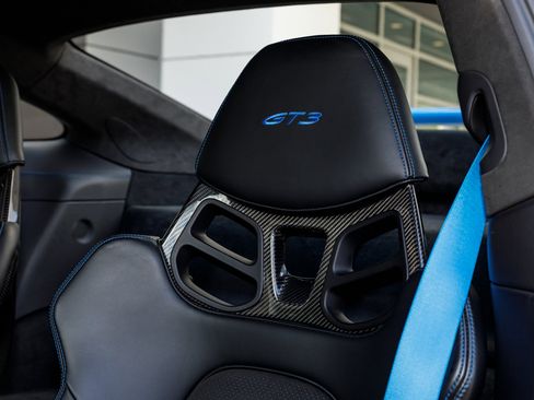 Used 2022 Porsche 911 GT3 image 21