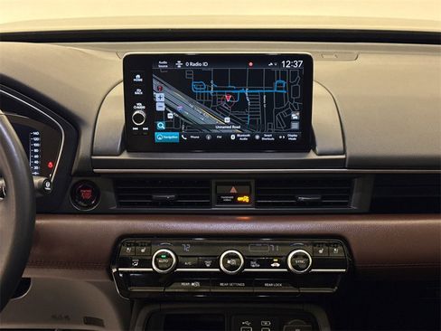 Certified 2023 Honda Pilot Elite image 18