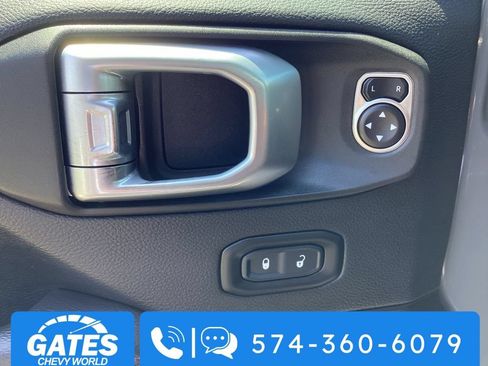 Used 2020 Jeep Wrangler Unlimited Rubicon w/ Quick Order Package 28Y Recon AWD/4WD image 21