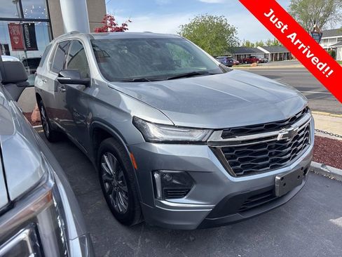 Used 2023 Chevrolet Traverse Premier AWD/4WD image 1