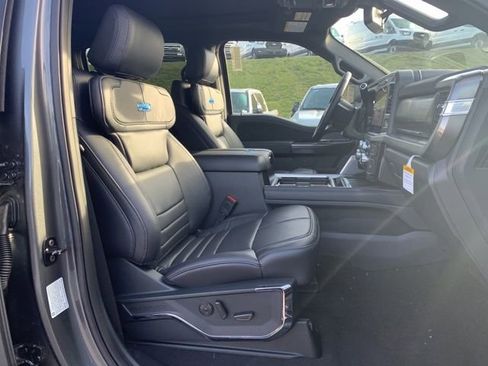 New 2026 Ford F250 Platinum AWD/4WD image 16