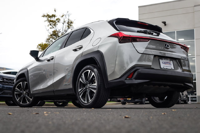 Used 2020 Lexus UX 250h w/ Premium Package AWD/4WD image 2