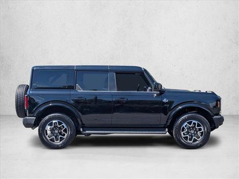 Certified 2025 Ford Bronco Outer Banks AWD/4WD image 4