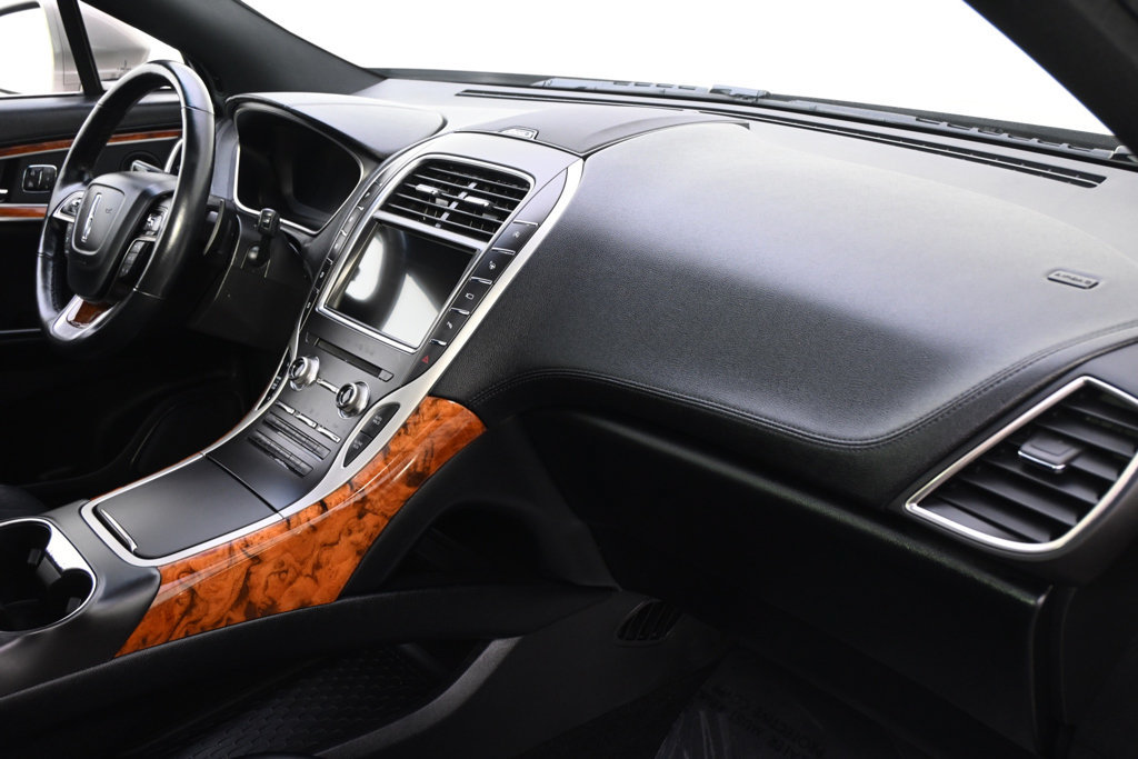 Used 2019 Lincoln Nautilus Reserve AWD/4WD image 15